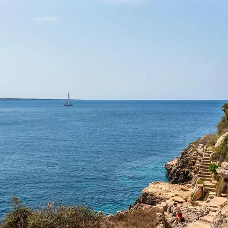 Cala'n Blanes Sleeps 8 With Pool And Wifi * كالا إن بلانيس