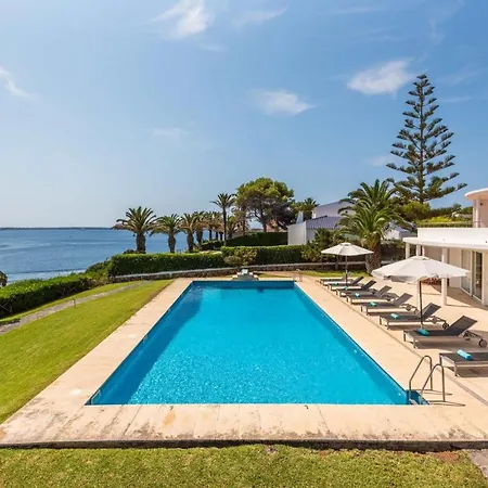 Cala'n Blanes Sleeps 8 With Pool And Wifi